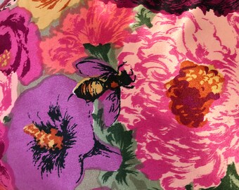Vintage 1960s Celebrity Brand Retro Bright Pink Floral Travel Cosmetics Makeup Toiletries Case Pouch Bag SATIN and Vinyl Toiletry Dopp Kit