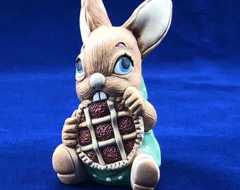 Pendelfin England, "Pie Face" Hand Painted Stonecraft Figurine