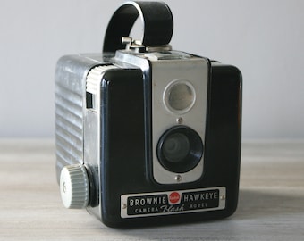 Kodak Brownie Hawkeye Camera / Vintage Kodak Camera
