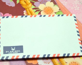 A set of 100 Vintage Style Air Mail /Par Avion Envelopes