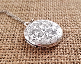 SALE Silver Locket Necklace - Rose Gold Locket - Antique Silver Locket Necklace -Bridesmaid Locket Necklace -Flowergirl Locket - Wedding