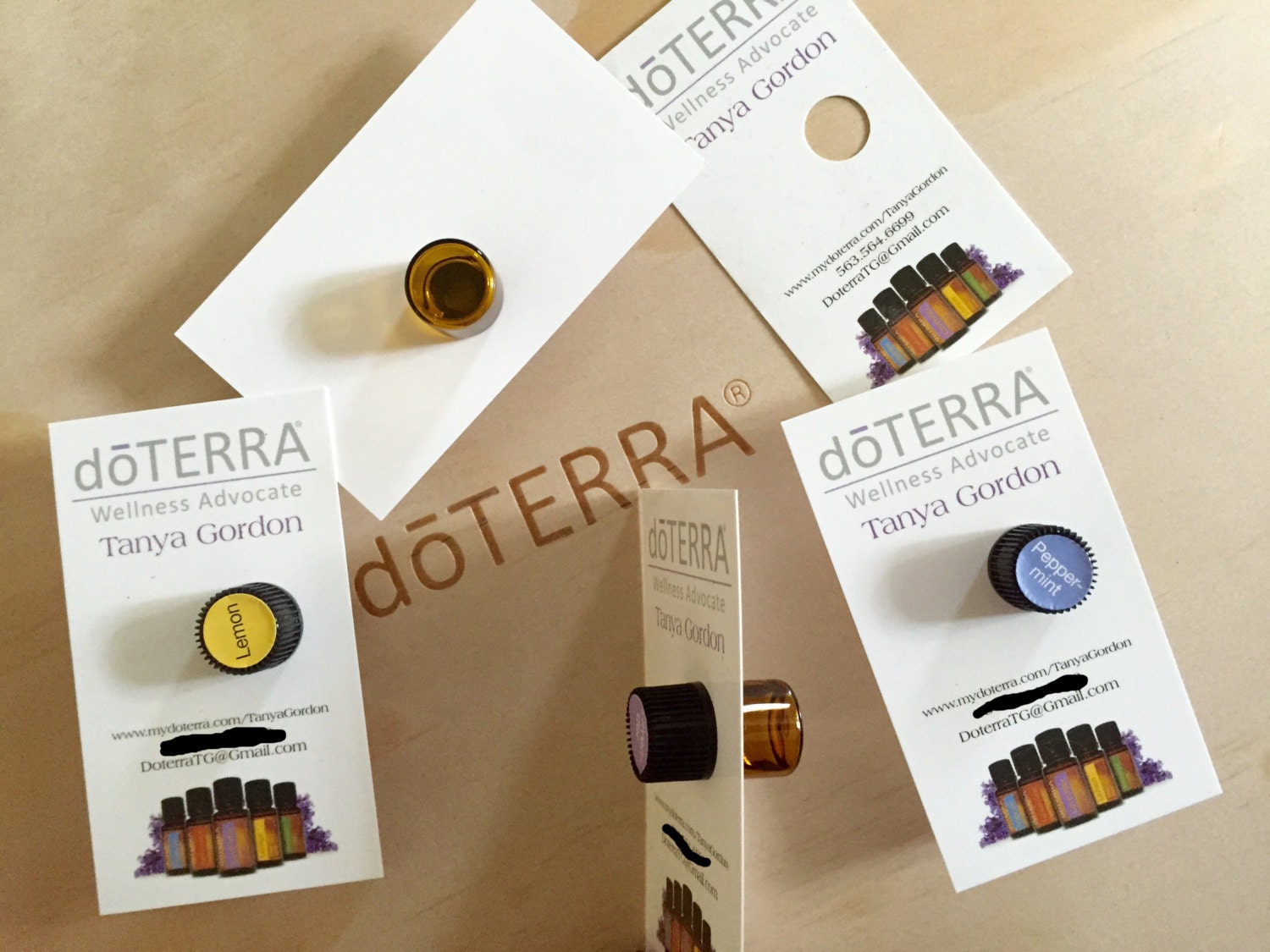 doterra-essential-oils-sample-dram-business-card-file