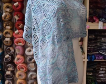 Exclusive cashmere and silk scarf-cuddly