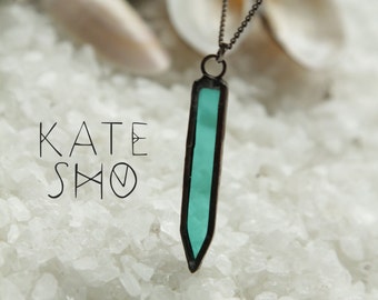 Emerald crystal necklace, bohemian necklace, mini necklace, boho necklace, emerald jewelry, boho jewelry, hippie necklace, gypsy necklace