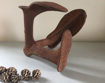 Shoe mold, vintage rustic shoe form, heavy metal cast iron shoe form, rusty patina, repurposed door stopper