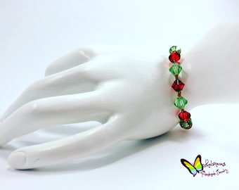 Red and Green Glass Beaded Bracelet Christmas Bracelet Holiday Bracelet Festive Bracelet Beaded Christmas Bracelet Beaded Bracelet gift