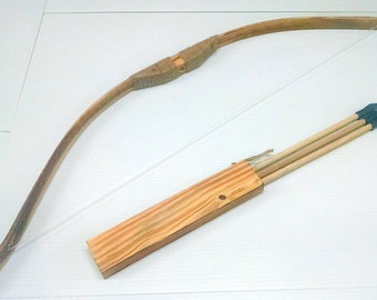 wooden toy bow and arrow set