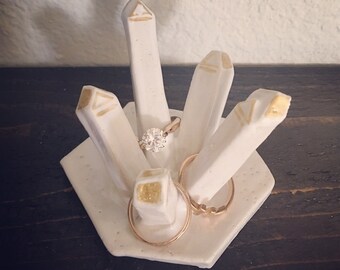 Ceramic Crystal Ring Holder