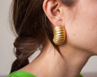 half circle sculptural earrings / geometric earrings / 1045a