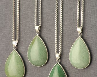 Aventurine Necklace. Green Aventurine Necklace. Teardrop Necklace. Silver Teardrop Pendant. Green Gemstone. Bohemian Green Stone Jewelry.