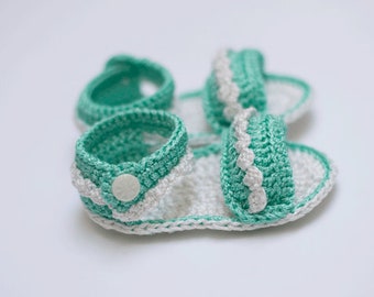 Crochet Pattern, Crochet baby girl sandals, crochet patterns Instant download