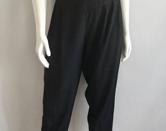 Vintage Women's 80's Black, Pleated Pants, High Waisted (M)