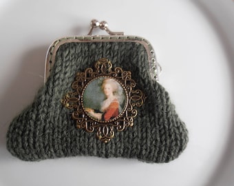 Khaki purse with Medallion Marie-Antoinette