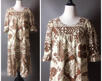 Vintage Hawaiian dress / Hawaiian dress / Plus Size dress / volup dress / novelty print dress / party dress / floral dress / tiki dress 8512