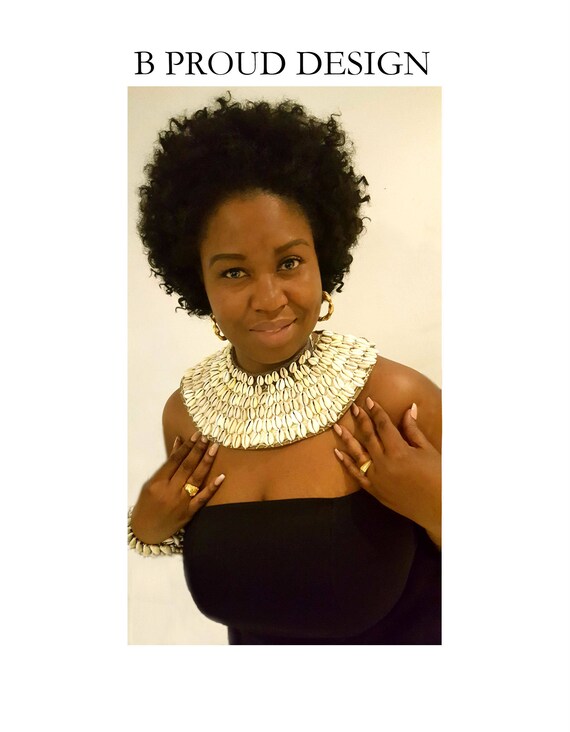 COWRIE SHELL NECKLACE