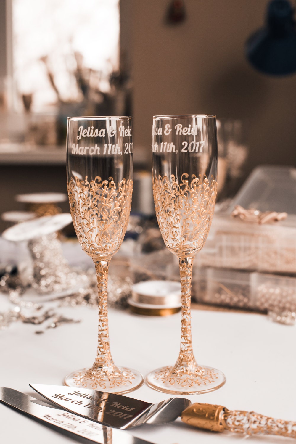 Download personalized wedding glasses Toasting flutes gold Glasses