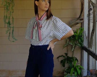 Vintage Blouse / Ascot Bow Button Down / Abstract Print Shirt White Red Blue / Large