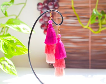 Pink tone tassels • stone beads • vintage earrings • tassel earrings• boho earrings