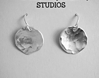 SALE! Silver Disc Earrings, Hammered Silver Earrings, Small Silver Earrings