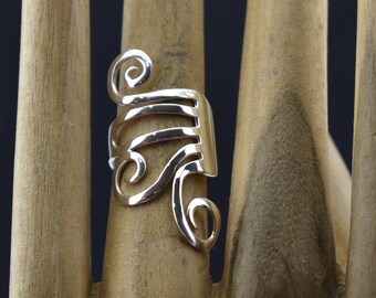Wonderful Freeform Sterling Silver Ring Sz 7.75