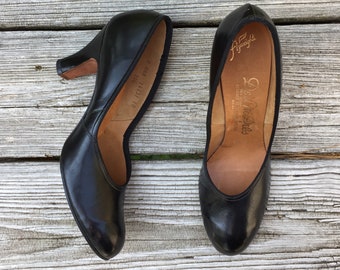 NOS Vintage 1940s Black Leather Pumps /Swing shoes WW2/Old Hollywood / Pinup heels / Bombshell /Dress Shoes