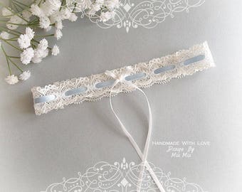 Off white lace garter, Something Blue Garter ,white bow, Victorian Bridal lingerie Wedding Garter Belt Prom Honeymoon Keepsake Toss