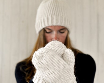 Chunky Knit Mittens / Cream