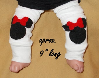 Leg warmer, Infant, newborn-Cartoon in black and white -infant leg warmer, newborn leg warmer, baby girl leg warmer, baby leg warmer
