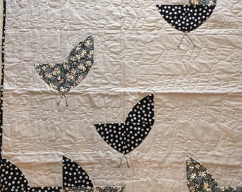 Baby Quilt- Six Little Birds story quilt