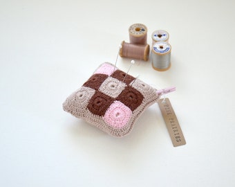 Crochet Pincushion / Patchwork