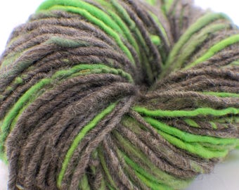 SALE: Bulky handspun yarn, Thick and Thin Yarn, Art Yarn, knitting supplies crochet supplies
