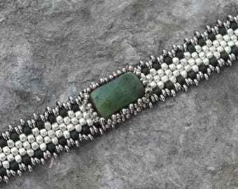 Free Form Peyote Stitch Beaded Bracelet - Bead Weaving - Jade Cabochon - Silver Galvanized BOHO