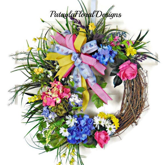 Items similar to Spring Summer Grapevine Wreath, Blue Hydrangea Wreath ...