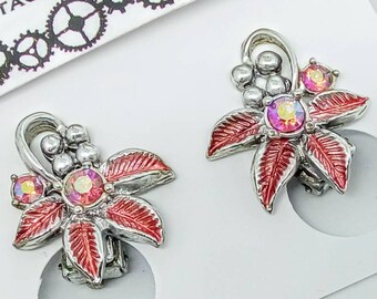21x19mm 1950s vintage clip on earrings, vintage rhinestone earrings, pink enamel earrings, pink flower earrings, pink rhinestone earrings