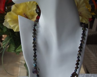 Black crystal and shell necklace 0334nk