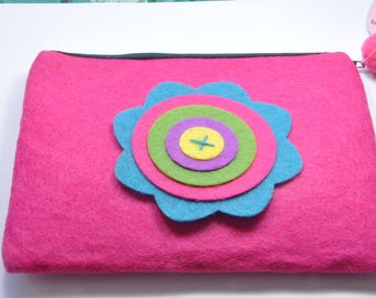 T6 - Felt Kit pink with a flower