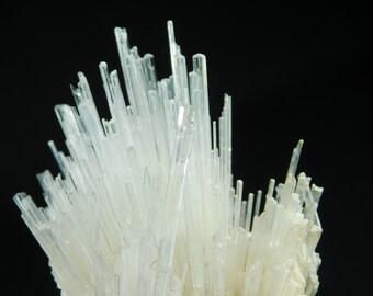 A 100% Natural AAA Scolecite Flower Crystal Found in India ! 77.2gr