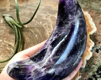 One of a kind large Chevron Amethyst crescent moon, 1 lb. 7.2 oz./660 grams