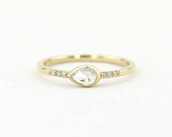 Rose cut Diamond Ring / 14k Gold Pear Shape Rose cut Diamond Engagement Ring / Minimal and Delicate Engagement Ring / mothers day gift