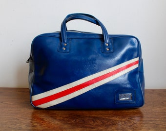 1960s Retro Mod Red White Blue Traveling Bag, Carryon, Duffle Bag, Travel Bag, Bowling Bag, Mid Century, MCM, Carrying Case