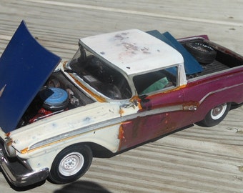 Classicwrecks,Scale Model Car,Ford Ranchero,Rusted Wreck,John Findra