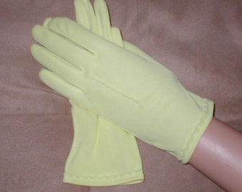 Vintage YELLOW Cotton wrist length Gloves