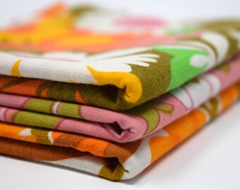 Pink Orange Green Vintage Retro Fabric FQ Fat Quarter Bundle