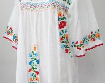 Embroidered Mexican Blouse White Cotton Top Boho Blouse Hippie Top, Peasant Blouse