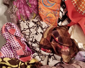LOT of 12 vintage scarves
