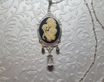 Gypsy Cameo Necklace - Goth Cameo Necklace - Black Cameo Necklace - Gothic Necklace - Skull Cameo Necklace - Gothic Jewelry - Free Shipping