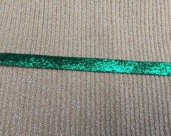 Sparkly Green Choker