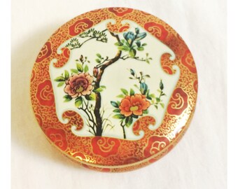 Vintage Round Daher Tin