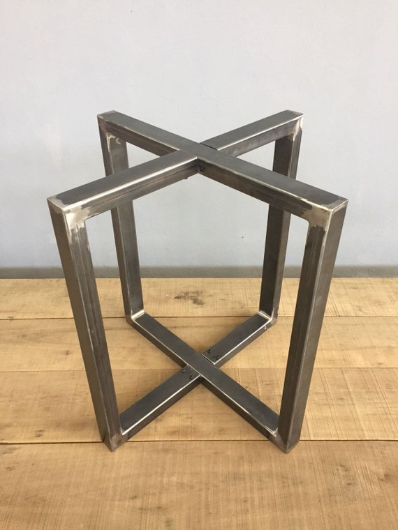 28 Round Table Base Height 26