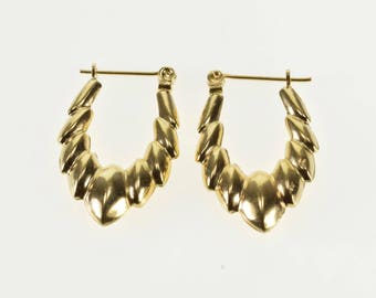 14k Pointed Scalloped Pattern Oval Hoop Earrings Gold